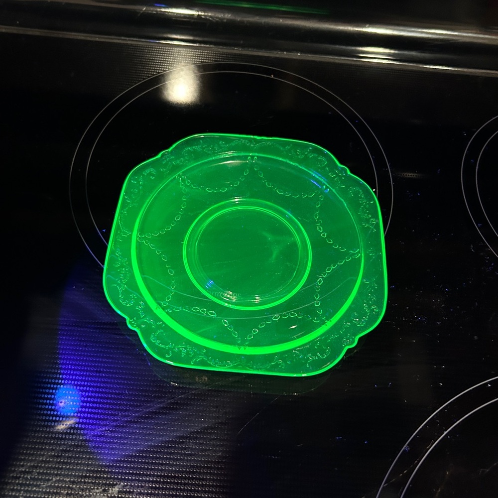 Vintage Uranium Glass Plate